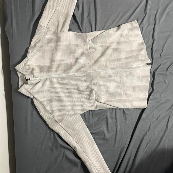 ADIDAS TECH JACKET - Picture 4 of 4